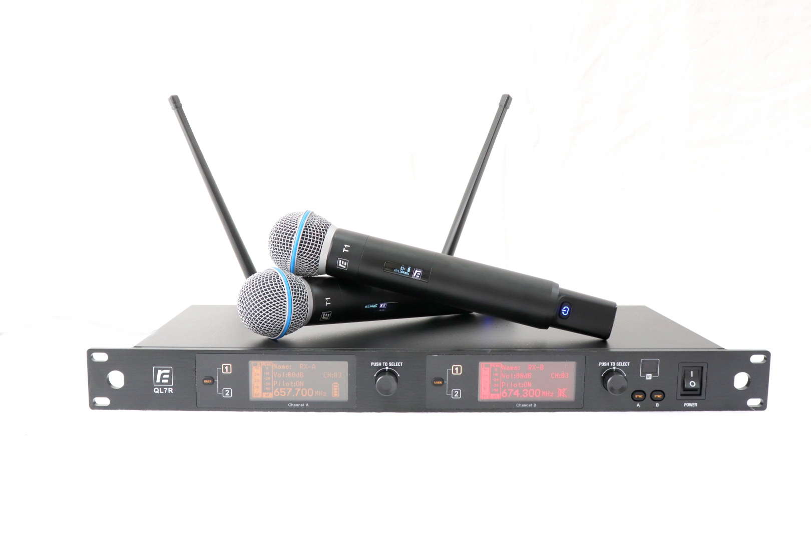 RFIntell QL7R/T1-B 720,500-754,000 МГц 2-канальная радиосистема с 2-мя ручными микрофонами в Бодайбо